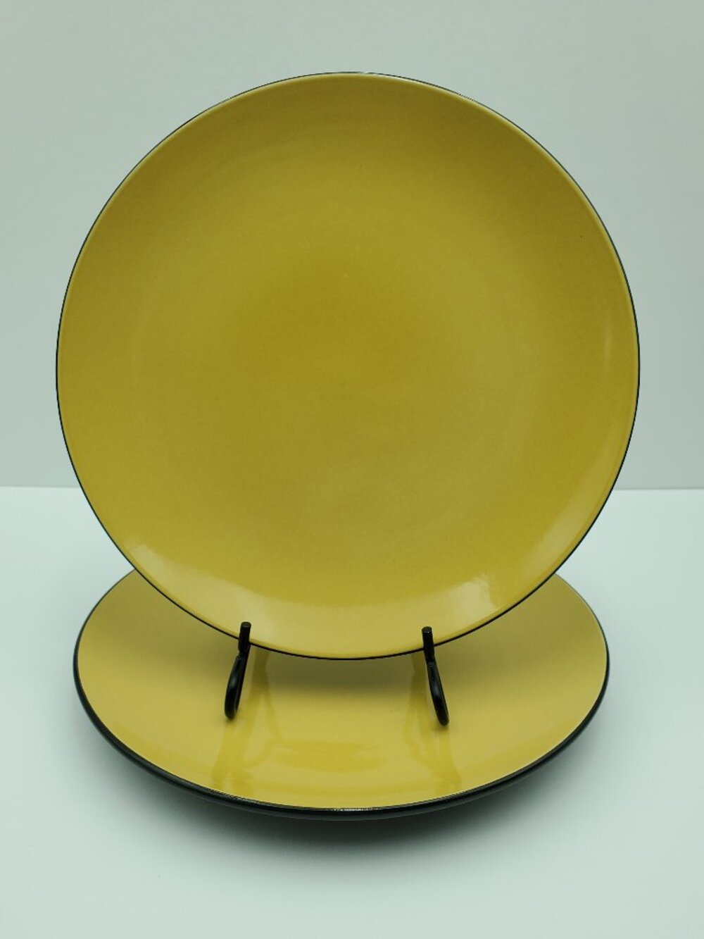 Corelle Hearthstone Spice Alley Turmeric Yellow Round Stoneware Dinner Plates